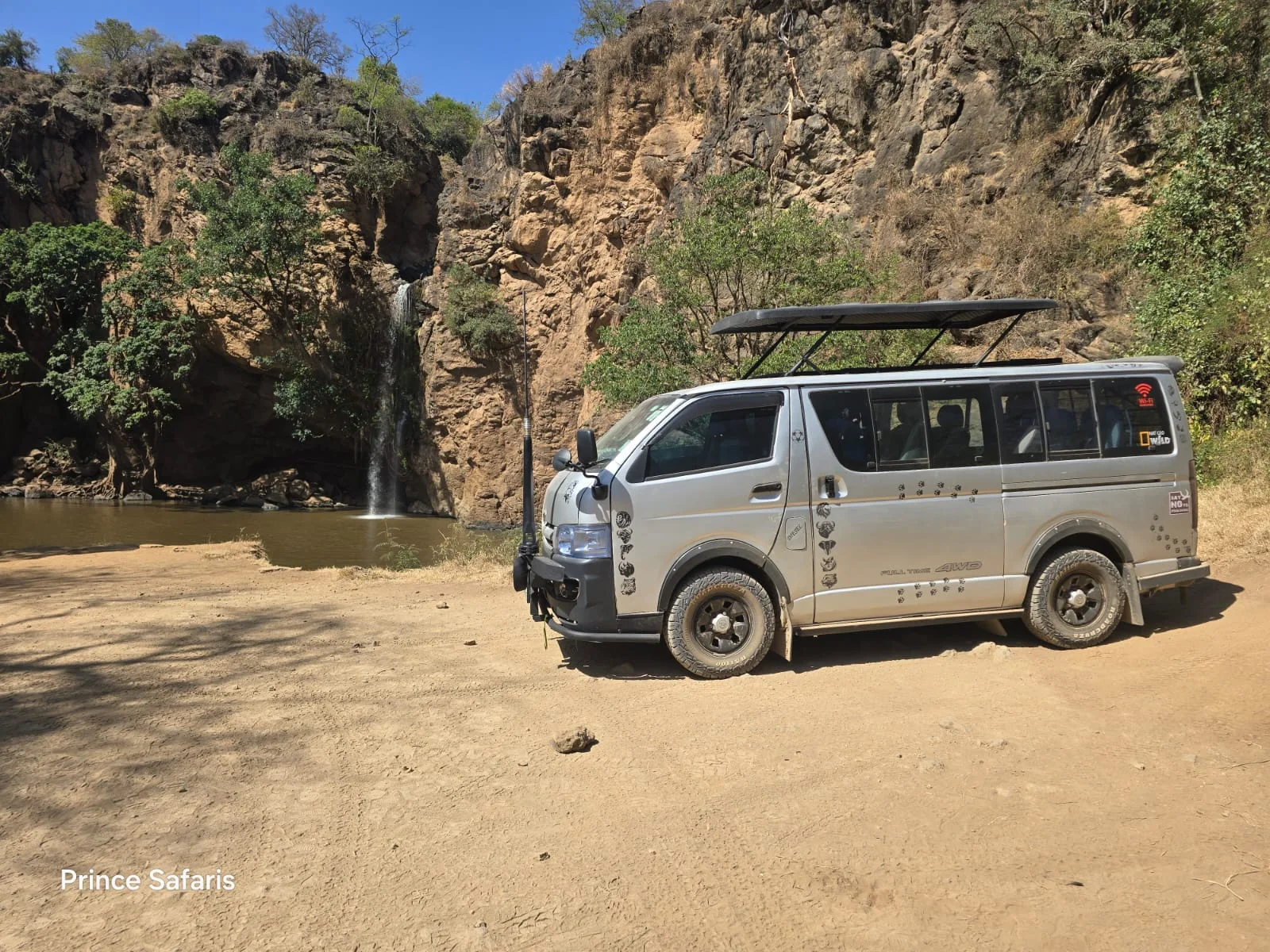 7-Day Kenya Classic: Mara, Nakuru, Naivasha & Amboseli